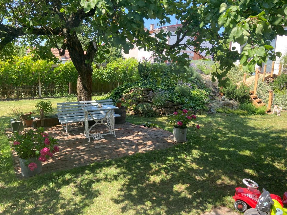 Apartman V Brezi Exteriör bild